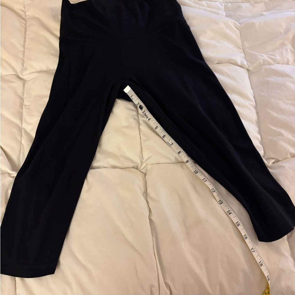 TNA Black Cropped Leggings Size S - Picture 2 of 4